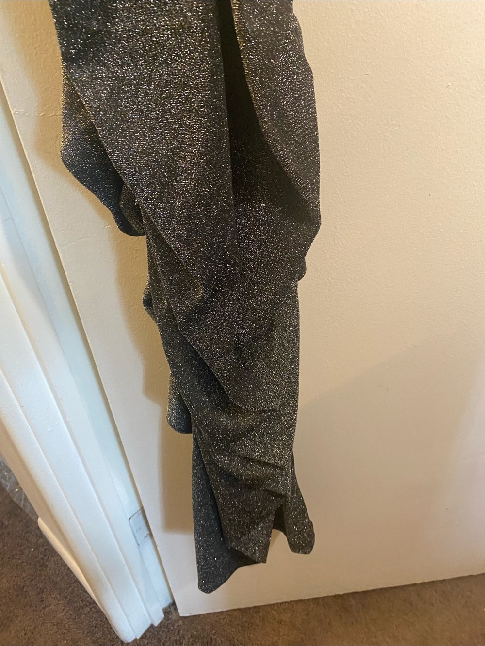 Maxi-Halter Ruched Dress - Picture 4 of 6